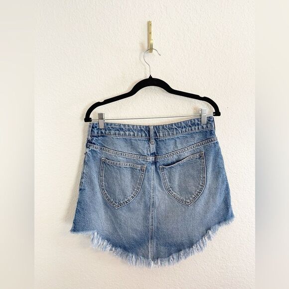 Free People Bailey Raw Hem Fringe Denim Jean Asymmetrical Mini Skirt 29 - Picture 7 of 13